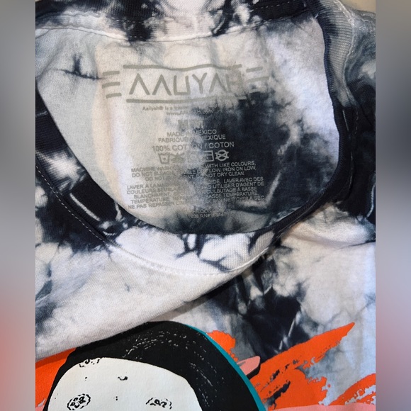 🎵 NWOT! Official Aaliyah Tie Dye Tee - Picture 3 of 5